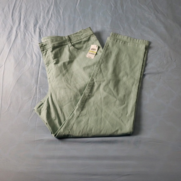 Style & Co. Mint Green Women's Straight Leg Jeans - Picture 1 of 5